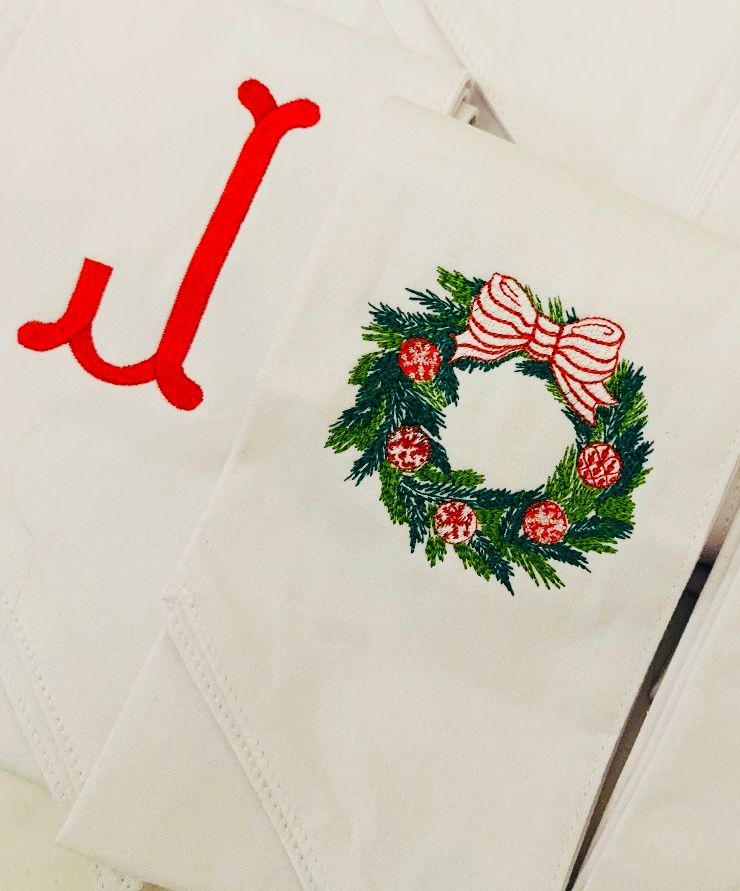 Embroidered Christmas Wreath Sash