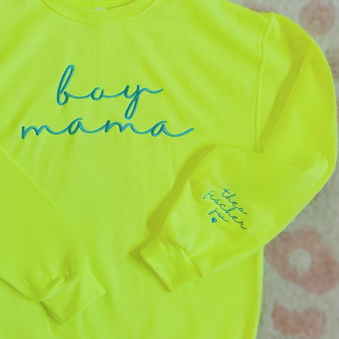 Personalized Mama Sweatshirt